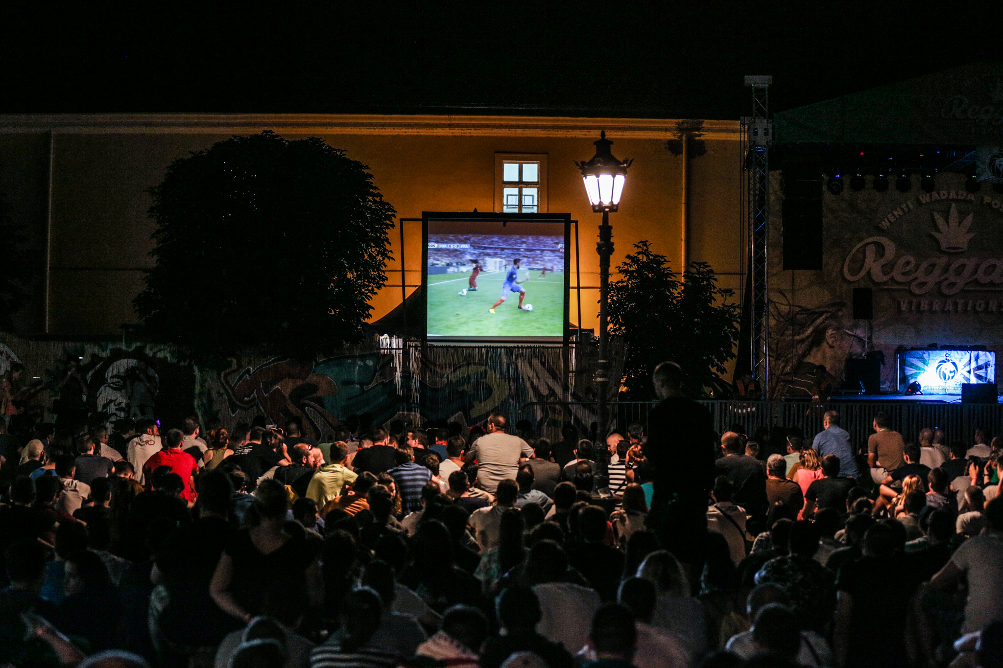 Egzitovci gledaju finale EP u fudbalu 2016