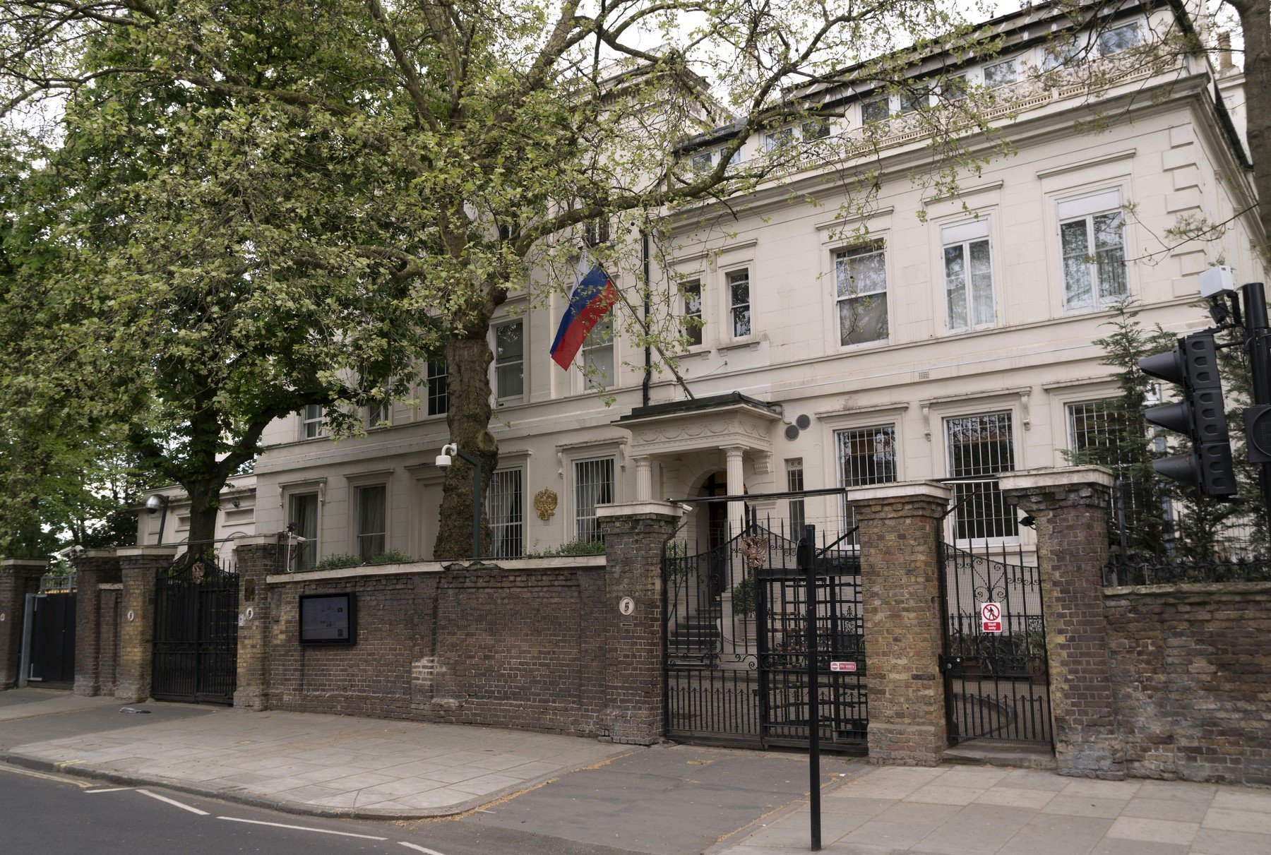 Ambasada Rusije u Londonu