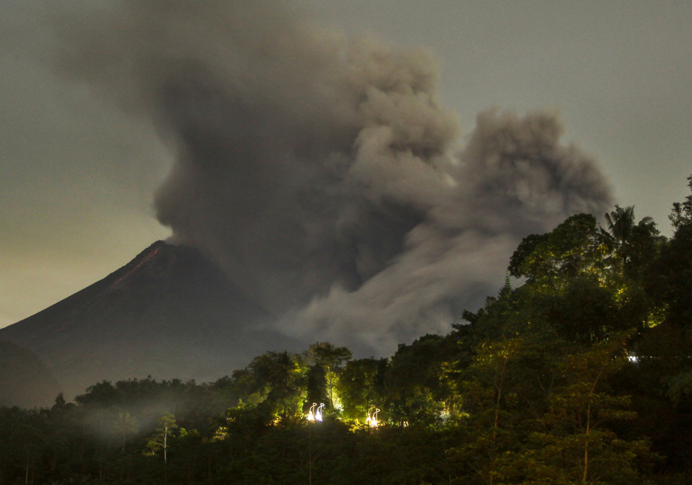 erupcija vulkana na Indoneziji