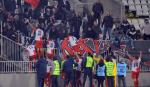 Fudbaleri Vojvodine na meču sa Partizanom slave sa navijačima