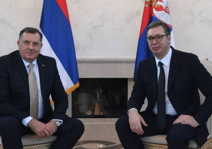 Aleksandar Vučić i Milorad DOdik