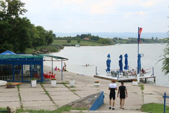 Borkovačko jezero