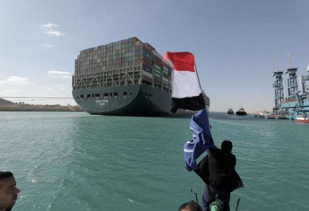Brod u Sueckom kanalu