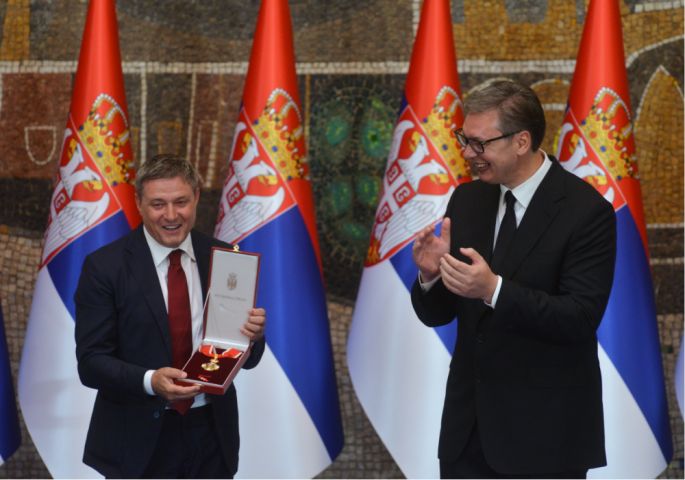 Aleksandar Vučić i Piksi