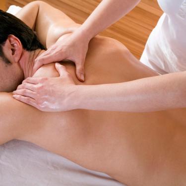 Masaze gole Massage Therapy